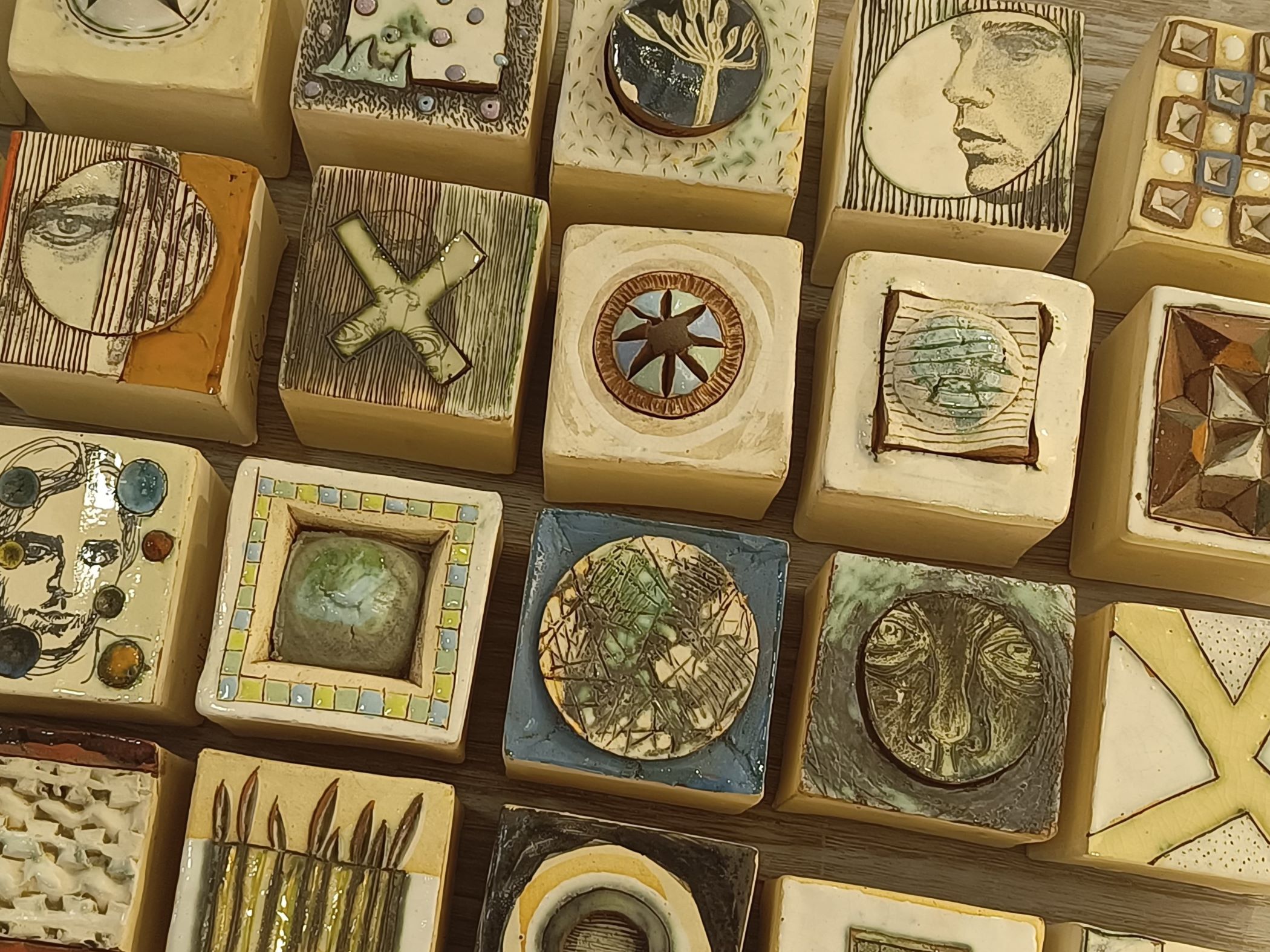 Hennie Meyer Ceramic Blocks - Image 9