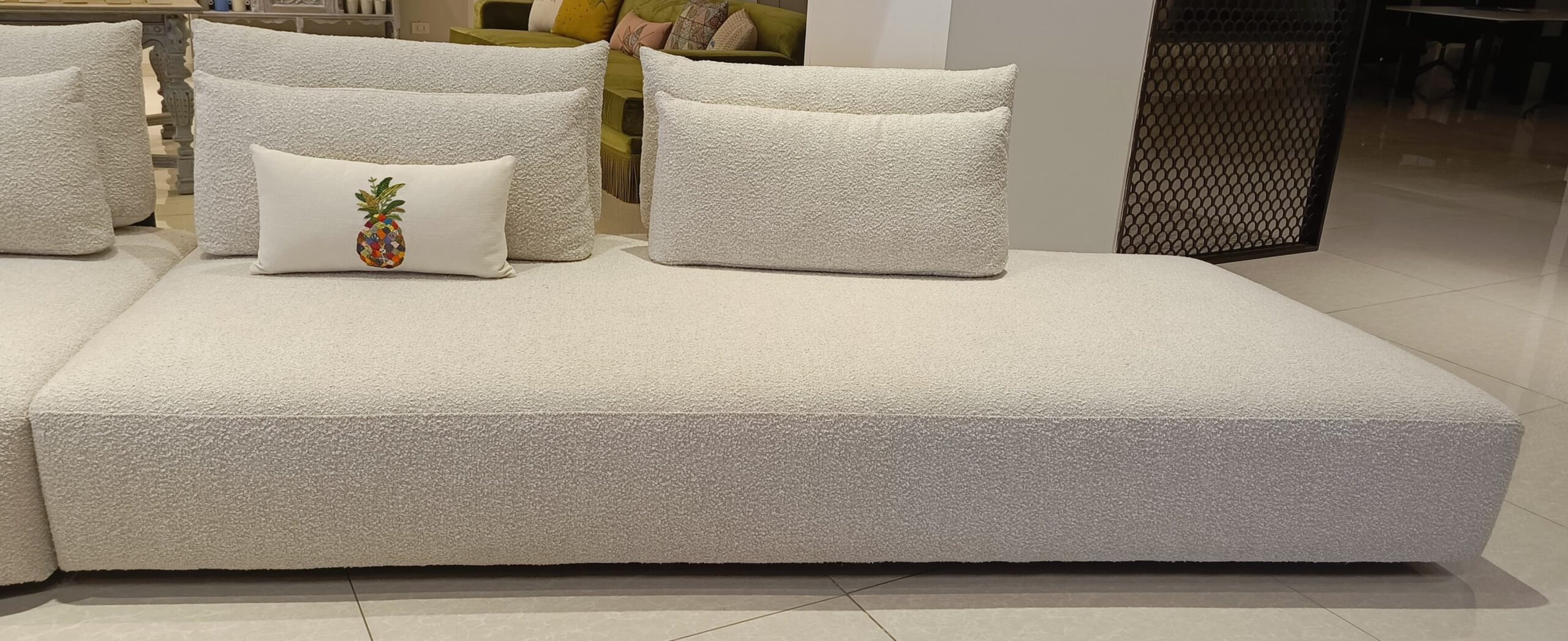 Mola Sofa 3