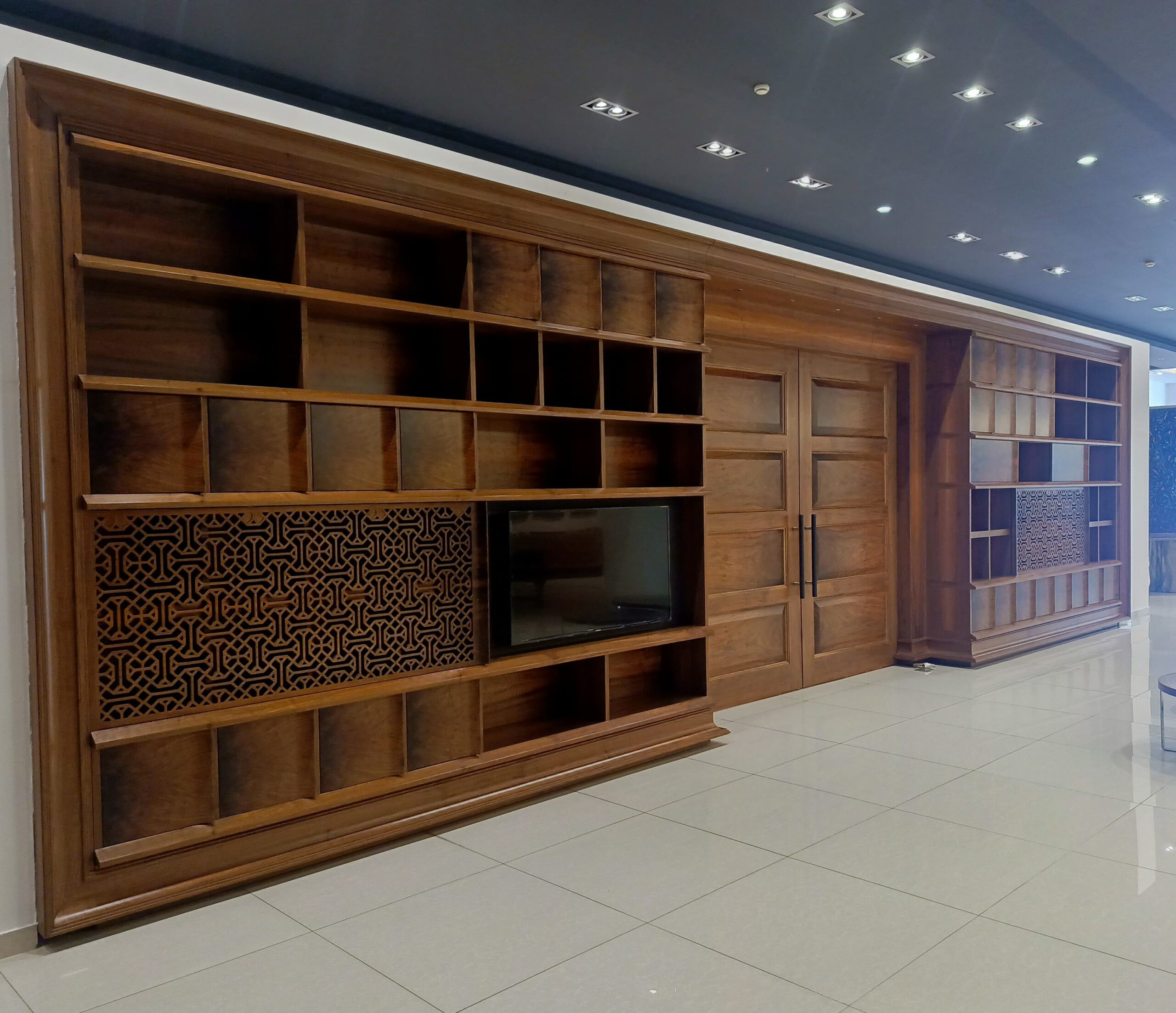 Ottoman Door & Library - Image 4